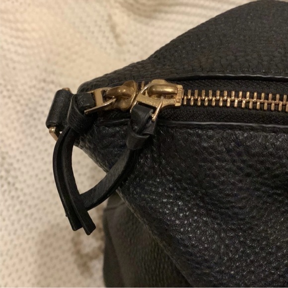 Black Tory Burch purse - Picture 5 of 14